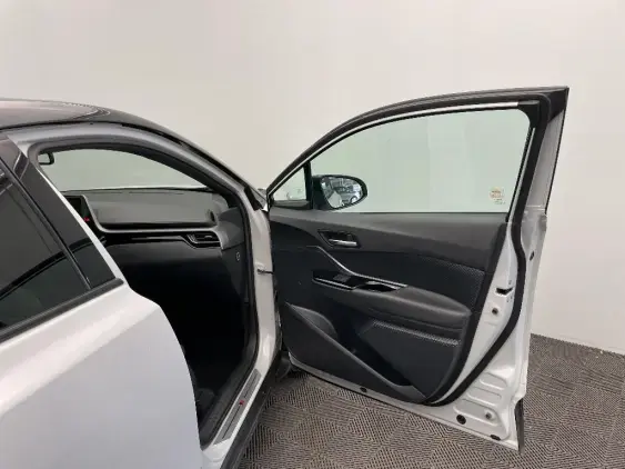 TOYOTA C-HR - voiture d'occasion - Photo 20