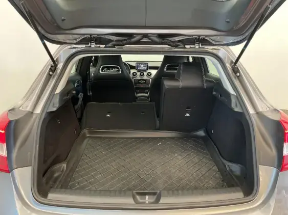MERCEDES-BENZ CLASSE GLA - voiture d'occasion - Photo 16