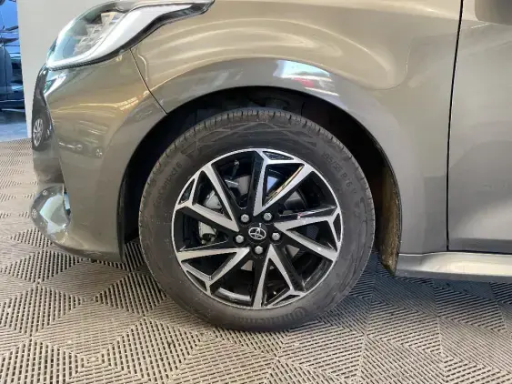 TOYOTA YARIS IV - voiture d'occasion - Photo 23
