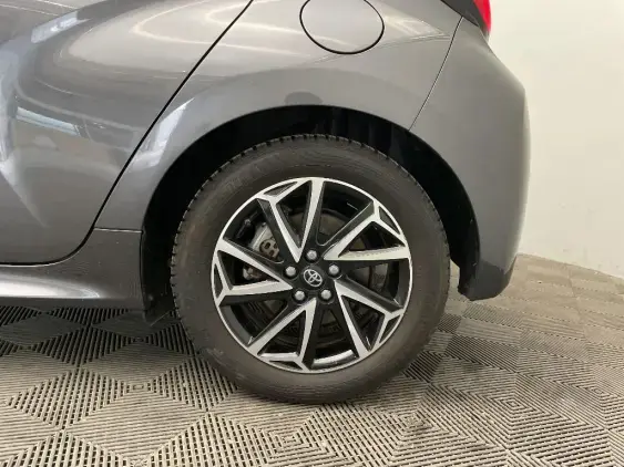 TOYOTA YARIS IV - voiture d'occasion - Photo 24