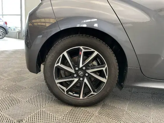 TOYOTA YARIS IV - voiture d'occasion - Photo 25