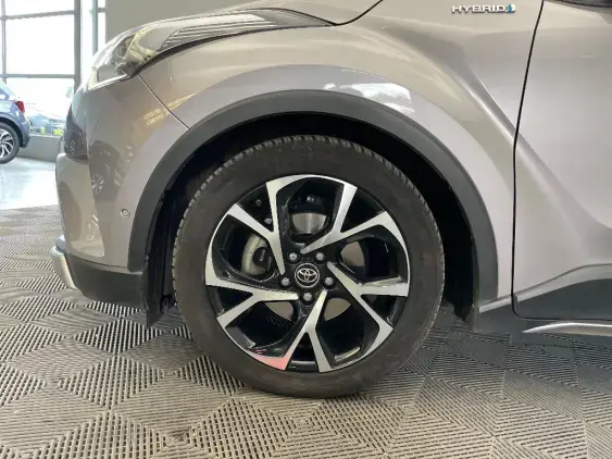TOYOTA C-HR - voiture d'occasion - Photo 23