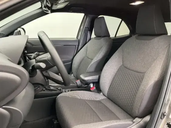 TOYOTA YARIS CROSS I - voiture d'occasion - Photo 18