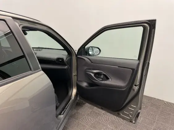 TOYOTA YARIS CROSS I - voiture d'occasion - Photo 20