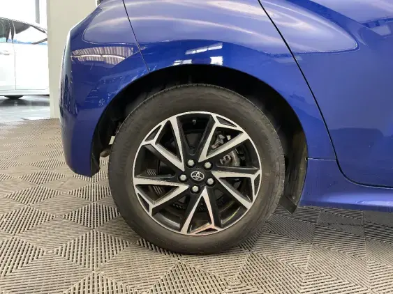 TOYOTA YARIS IV - voiture d'occasion - Photo 25