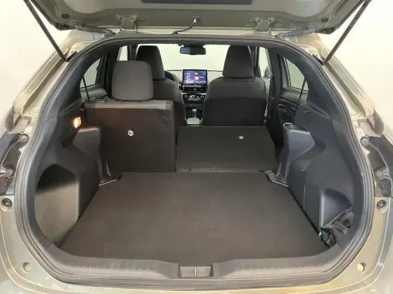 TOYOTA YARIS CROSS I - voiture d'occasion - Photo 16