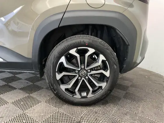 TOYOTA YARIS CROSS I - voiture d'occasion - Photo 24