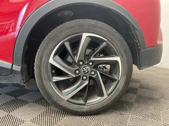 TOYOTA C-HR - voiture d'occasion - Photo 24