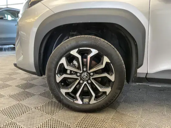 TOYOTA YARIS CROSS I - voiture d'occasion - Photo 23