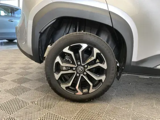 TOYOTA YARIS CROSS I - voiture d'occasion - Photo 25