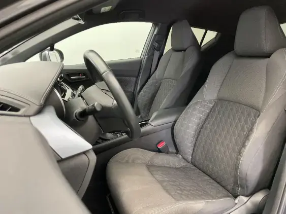 TOYOTA C-HR - voiture d'occasion - Photo 18