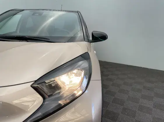 TOYOTA AYGO X - voiture d'occasion - Photo 22