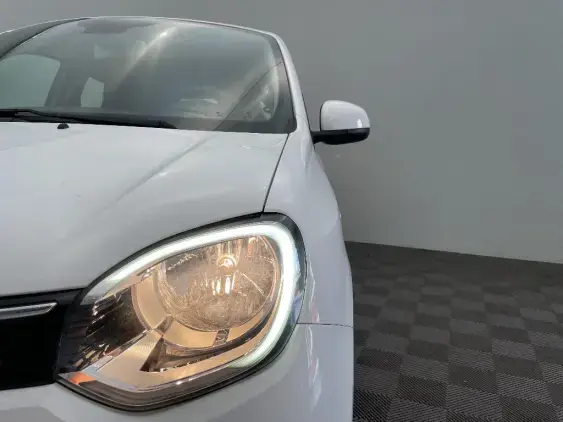 RENAULT TWINGO III - voiture d'occasion - Photo 19
