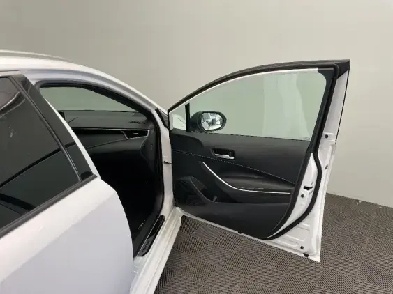 TOYOTA COROLLA TOURING SPT X - voiture d'occasion - Photo 20