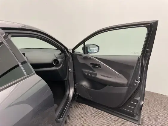 TOYOTA C-HR II - voiture d'occasion - Photo 20