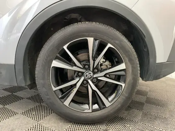 TOYOTA C-HR II - voiture d'occasion - Photo 24