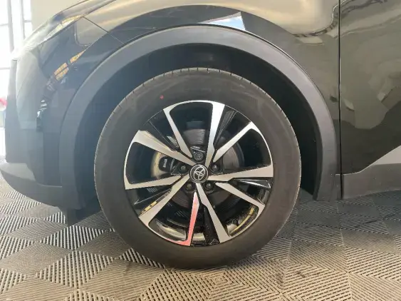 TOYOTA C-HR II - voiture d'occasion - Photo 23