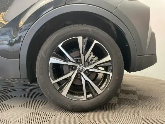 TOYOTA C-HR II - voiture d'occasion - Photo 24