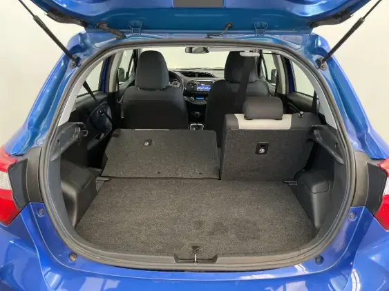 TOYOTA YARIS III - voiture d'occasion - Photo 16