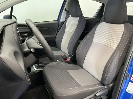 TOYOTA YARIS III - voiture d'occasion - Photo 17