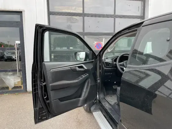 ISUZU D-MAX III - voiture d'occasion - Photo 17