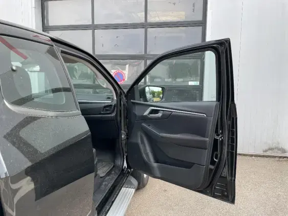ISUZU D-MAX III - voiture d'occasion - Photo 18