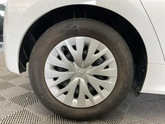 TOYOTA YARIS IV - voiture d'occasion - Photo 25