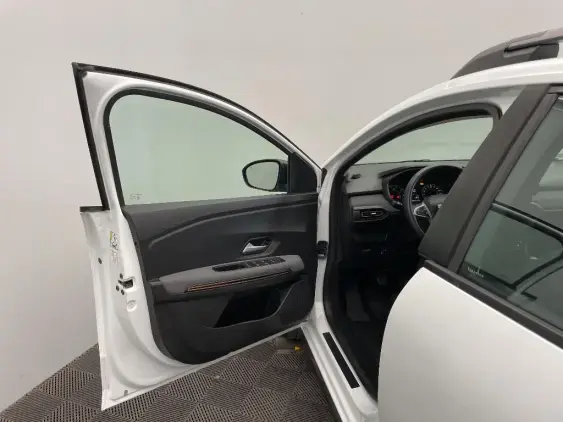 DACIA SANDERO III - voiture d'occasion - Photo 19