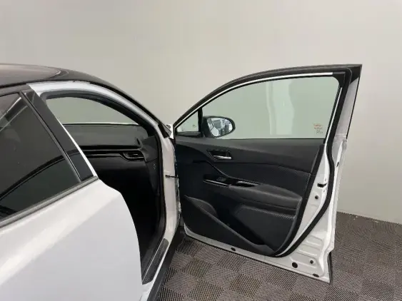 TOYOTA C-HR - voiture d'occasion - Photo 20