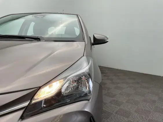 TOYOTA YARIS III - voiture d'occasion - Photo 21
