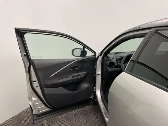 TOYOTA C-HR II - voiture d'occasion - Photo 19