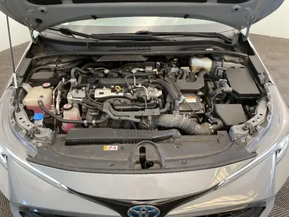 TOYOTA COROLLA TOURING SPT X - voiture d'occasion - Photo 20