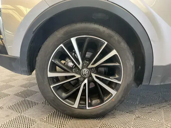 TOYOTA C-HR II - voiture d'occasion - Photo 25