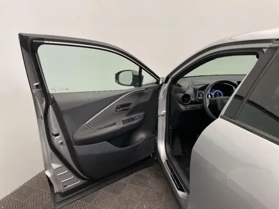TOYOTA C-HR II - voiture d'occasion - Photo 19