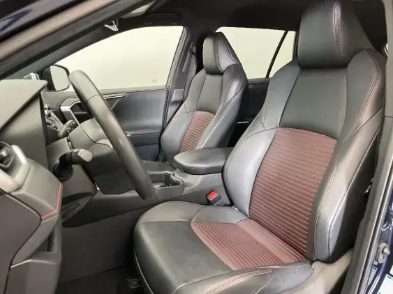TOYOTA RAV4 V - voiture d'occasion - Photo 18