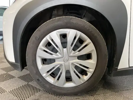TOYOTA AYGO X - voiture d'occasion - Photo 19