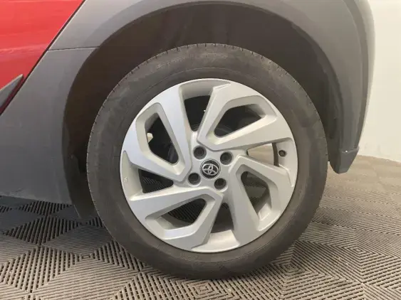 TOYOTA AYGO X - voiture d'occasion - Photo 24