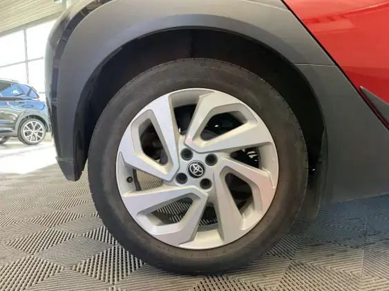 TOYOTA AYGO X - voiture d'occasion - Photo 25