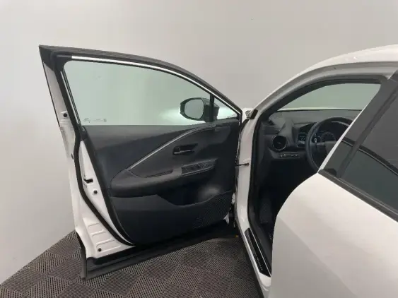 TOYOTA C-HR II - voiture d'occasion - Photo 19