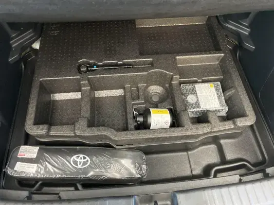 TOYOTA YARIS CROSS I - voiture d'occasion - Photo 17