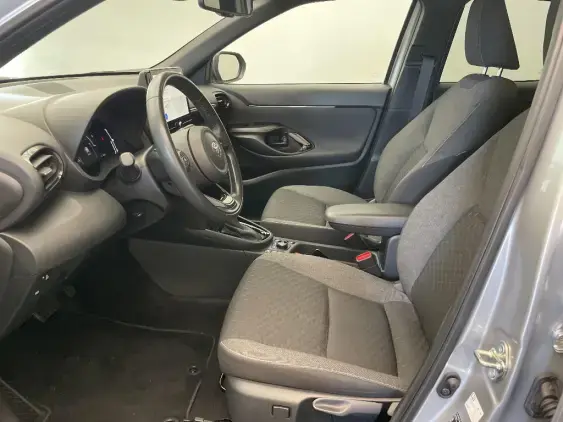 TOYOTA YARIS CROSS I - voiture d'occasion - Photo 18