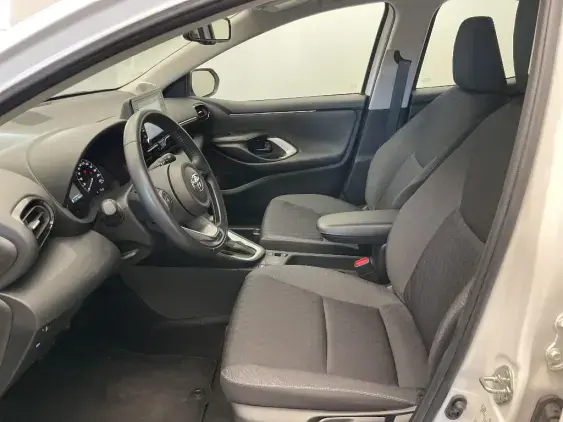 TOYOTA YARIS IV - voiture d'occasion - Photo 18