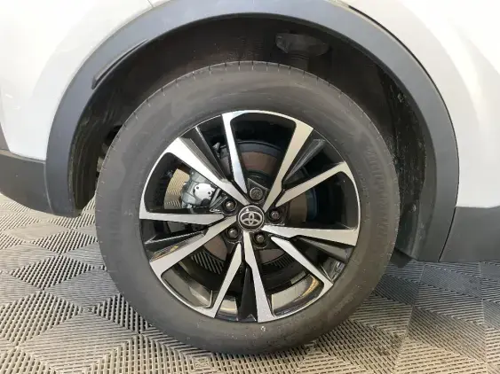 TOYOTA C-HR II - voiture d'occasion - Photo 25