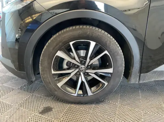 TOYOTA C-HR II - voiture d'occasion - Photo 22