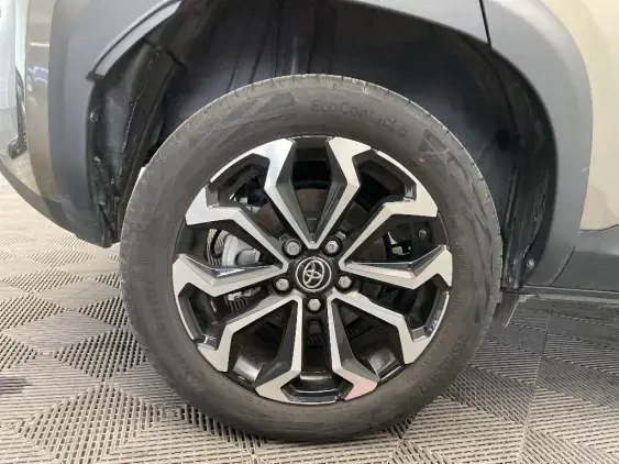 TOYOTA YARIS CROSS I - voiture d'occasion - Photo 24