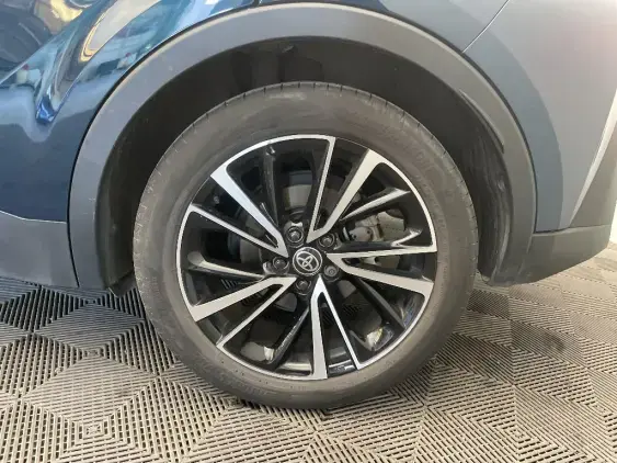 TOYOTA C-HR II - voiture d'occasion - Photo 24