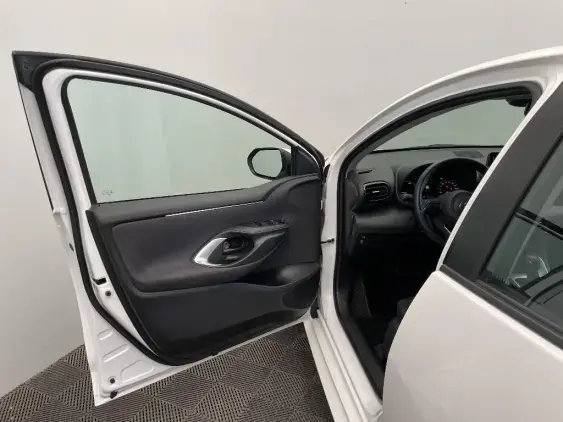 TOYOTA YARIS IV - voiture d'occasion - Photo 18