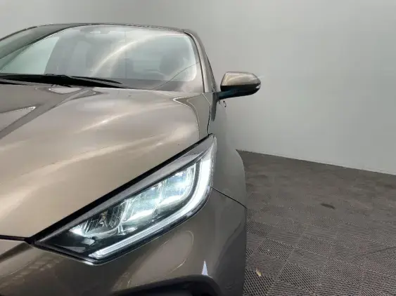 TOYOTA YARIS IV - voiture d'occasion - Photo 22
