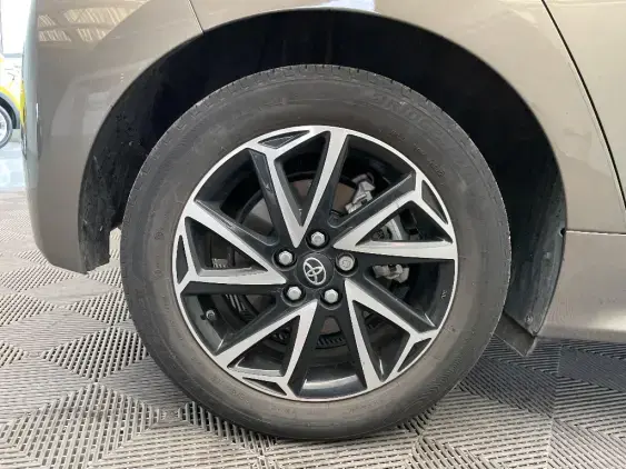 TOYOTA YARIS IV - voiture d'occasion - Photo 25