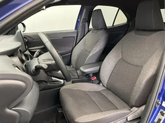 TOYOTA YARIS CROSS I - voiture d'occasion - Photo 18